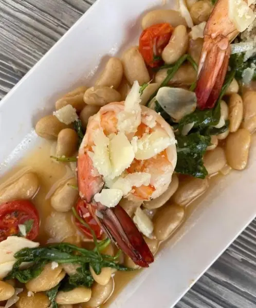 Italian dinner dishes at Galliano Italian Restaurant and Wine Bar Maple Lawn
